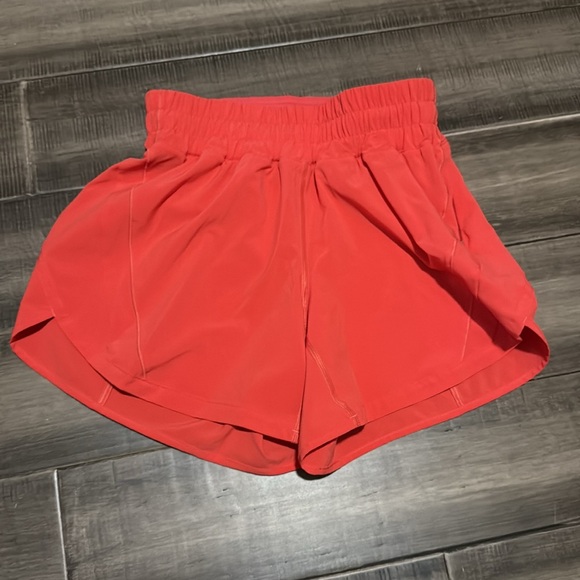 GUC Lululemon Track That Short 5” - Picture 4 of 10